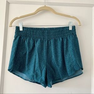 Athleta - Hustle 3” Shorts